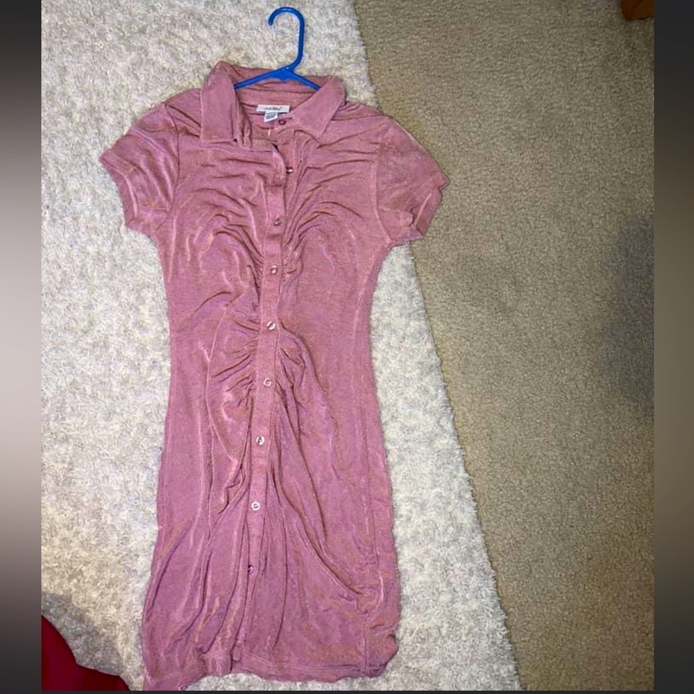 3 dresses size XL fits mainly all, stretchy material
